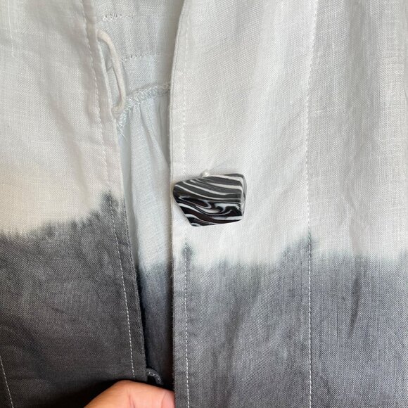 Cupcake International Linen Ombre Topper With Acrylic Buttons, L - Picture 7 of 12